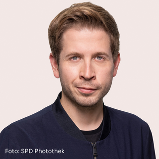 Kevin_Kühnert.png