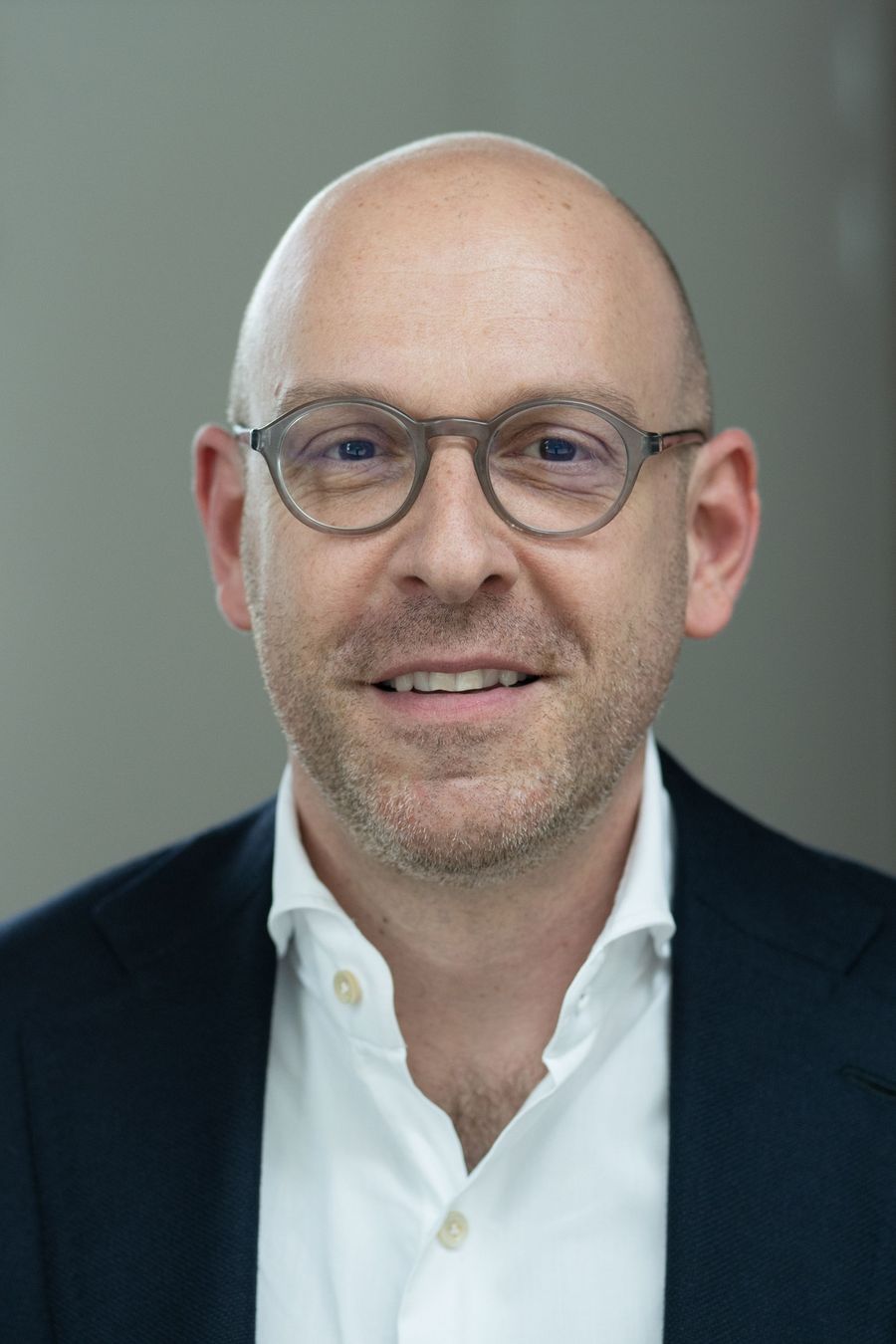 
                           
                           portrait_Sven_Poli.jpg