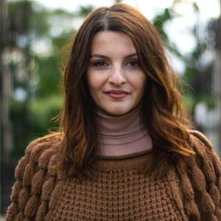 Ana-Maria_Trasnea_Foto_Raluca_Trasnea.png