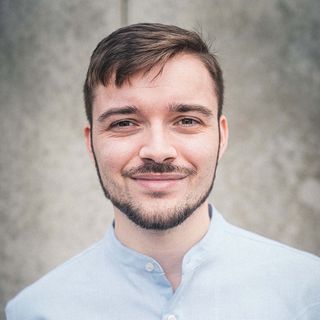 Simon_Witsch_c_Alexander_Schank_sm.jpg
