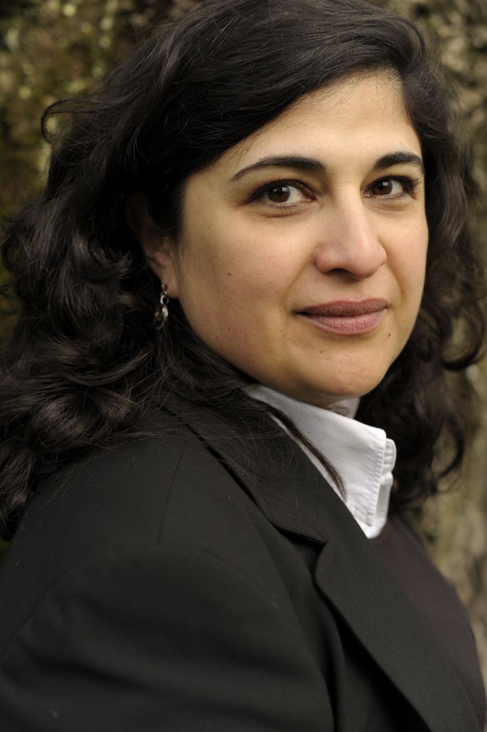 Portät von Prof. Dr. Dr. Ghazaleh Tabatabai gt-foto-Haller_Kopie.jpg