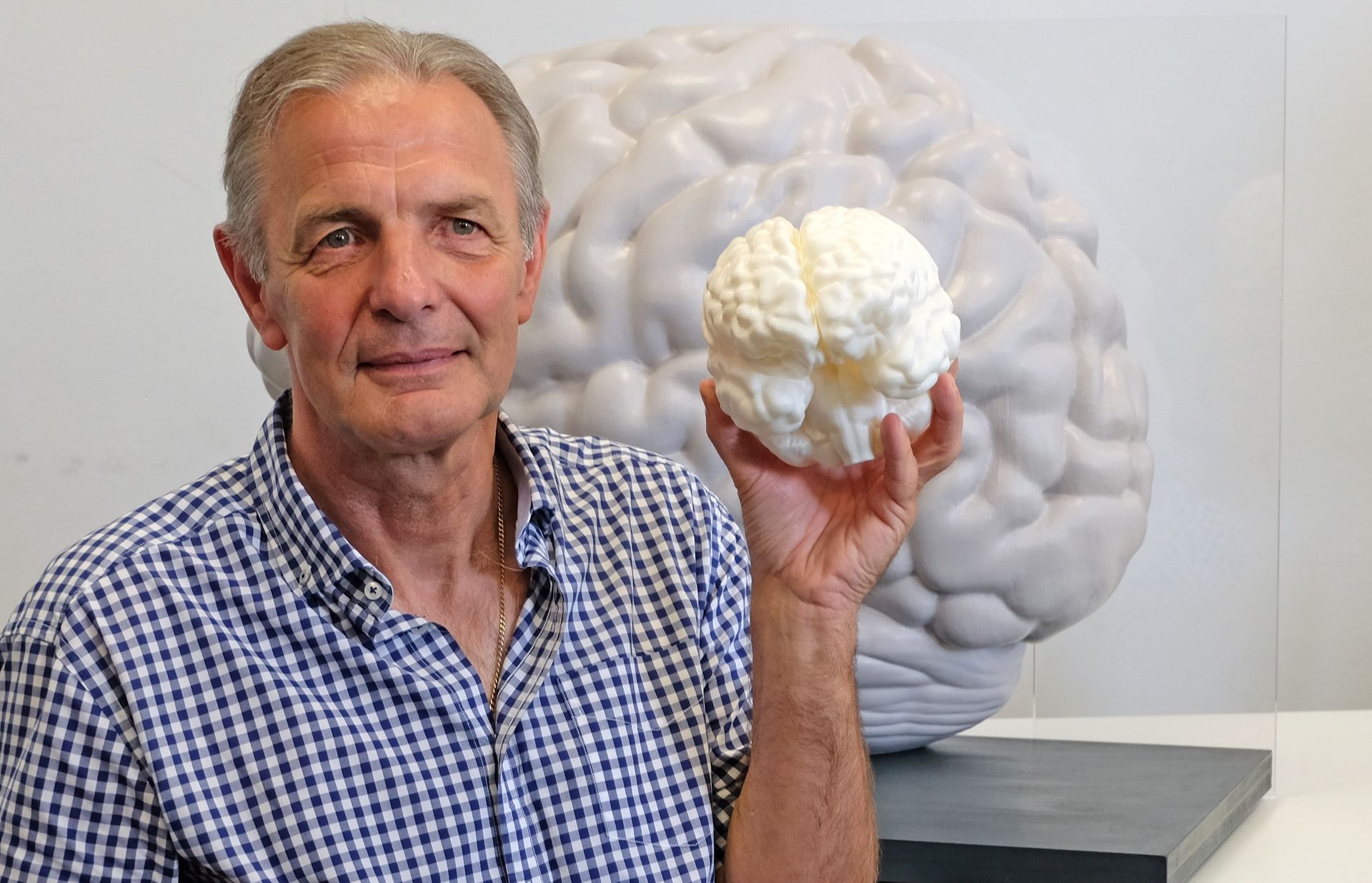 Charly Körbel im Senckenberg Museum